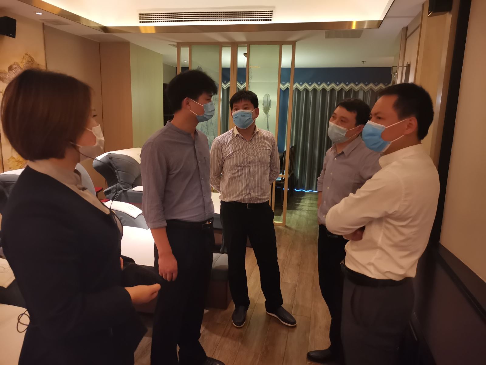 市商务委、市保健服务行业协会联合开展疫情防控和安全生产大检查