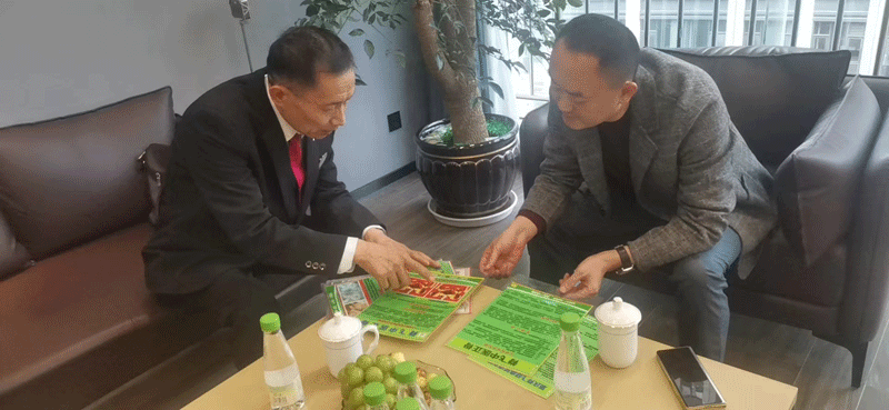 会见专家——会长日活动纪实