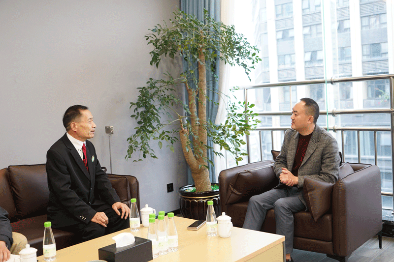会见专家——会长日活动纪实