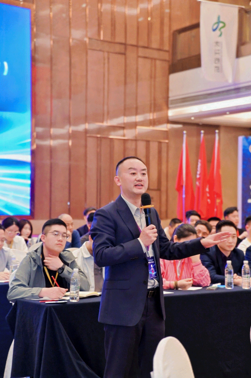 行业盛会 | 协会受邀参加湖北省首届生活服务—泛休娱乐行业AI数智化盈利增长峰会